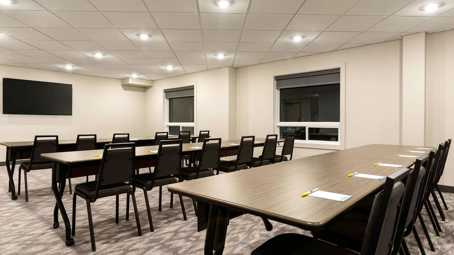 Days Inn By Wyndham Calgary North Balzac Canada